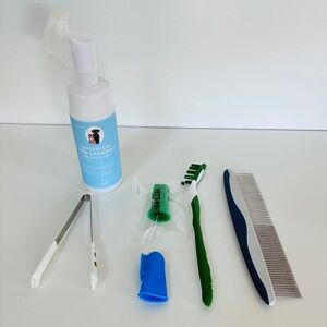 6‑Piece Pet Grooming Set – Paw Cleaner, Toothbrushes, Comb, Pet Food Tongs